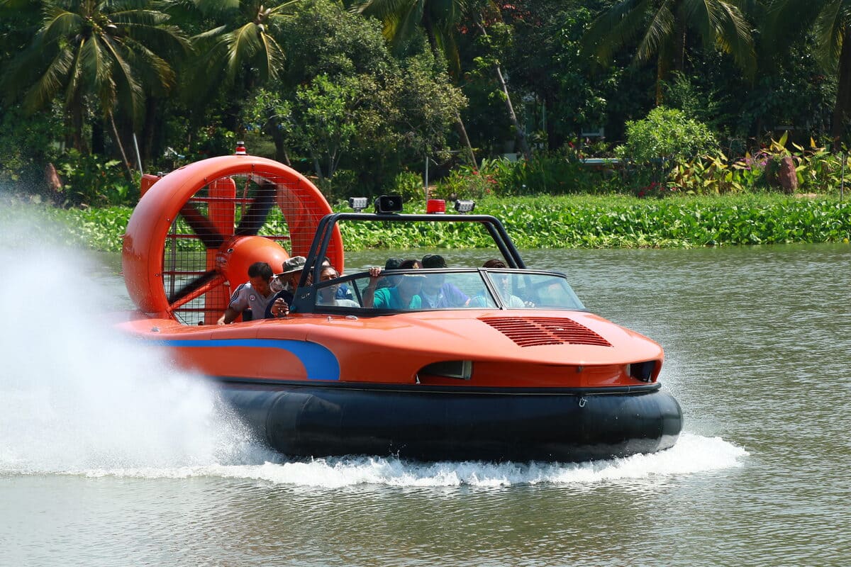 Hovercraft