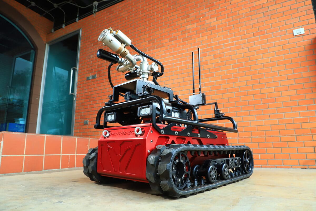 SHARK – Firefighting and Rescue Robot