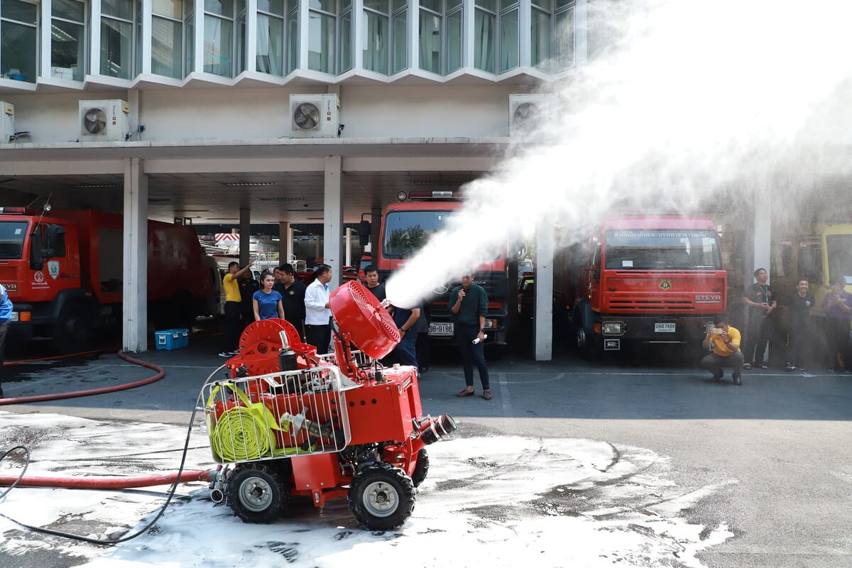 Compact Fire Fighting Robot